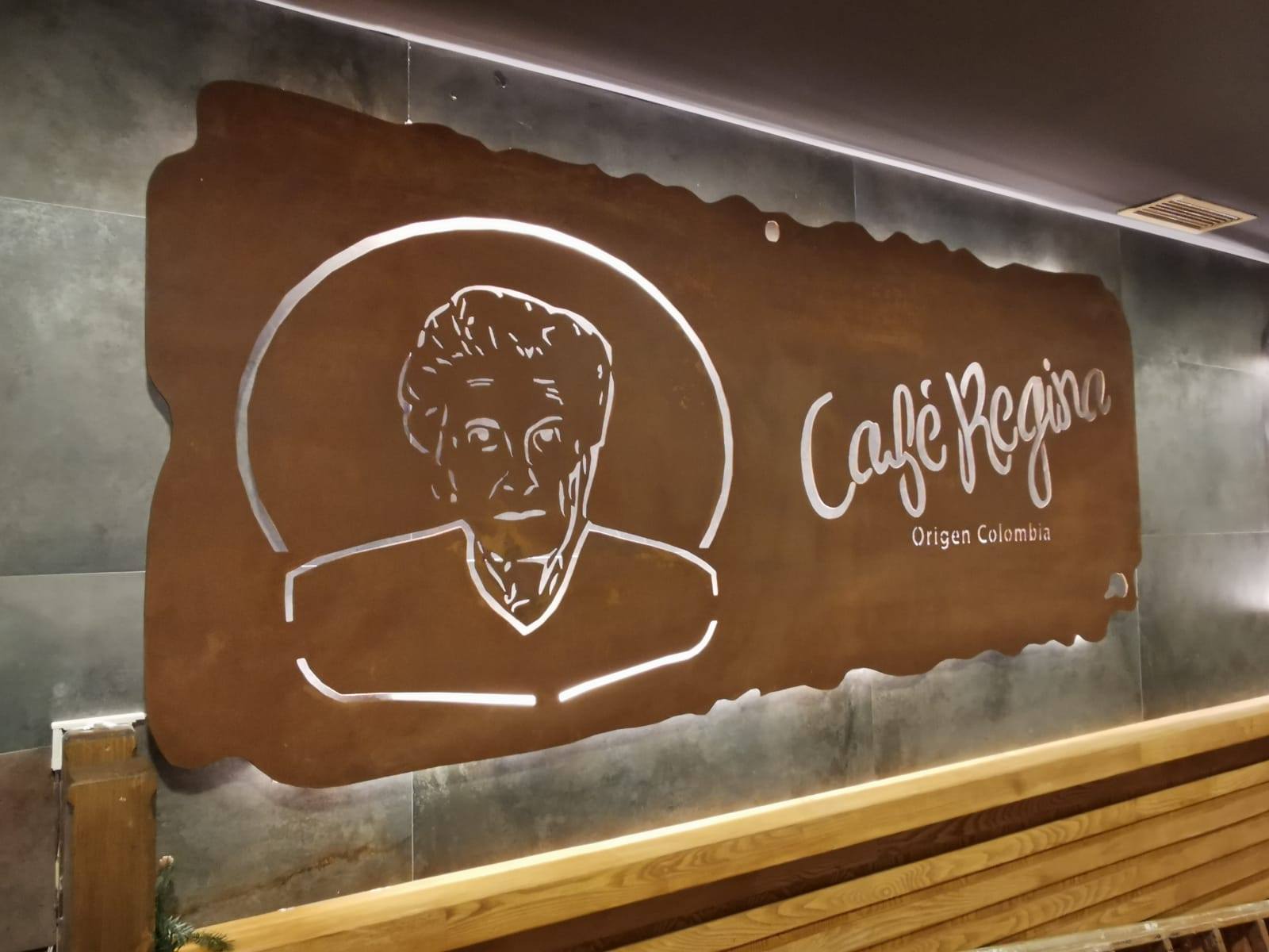 Proyecto Café Regina Triana Marrero Monzón Acero Corten